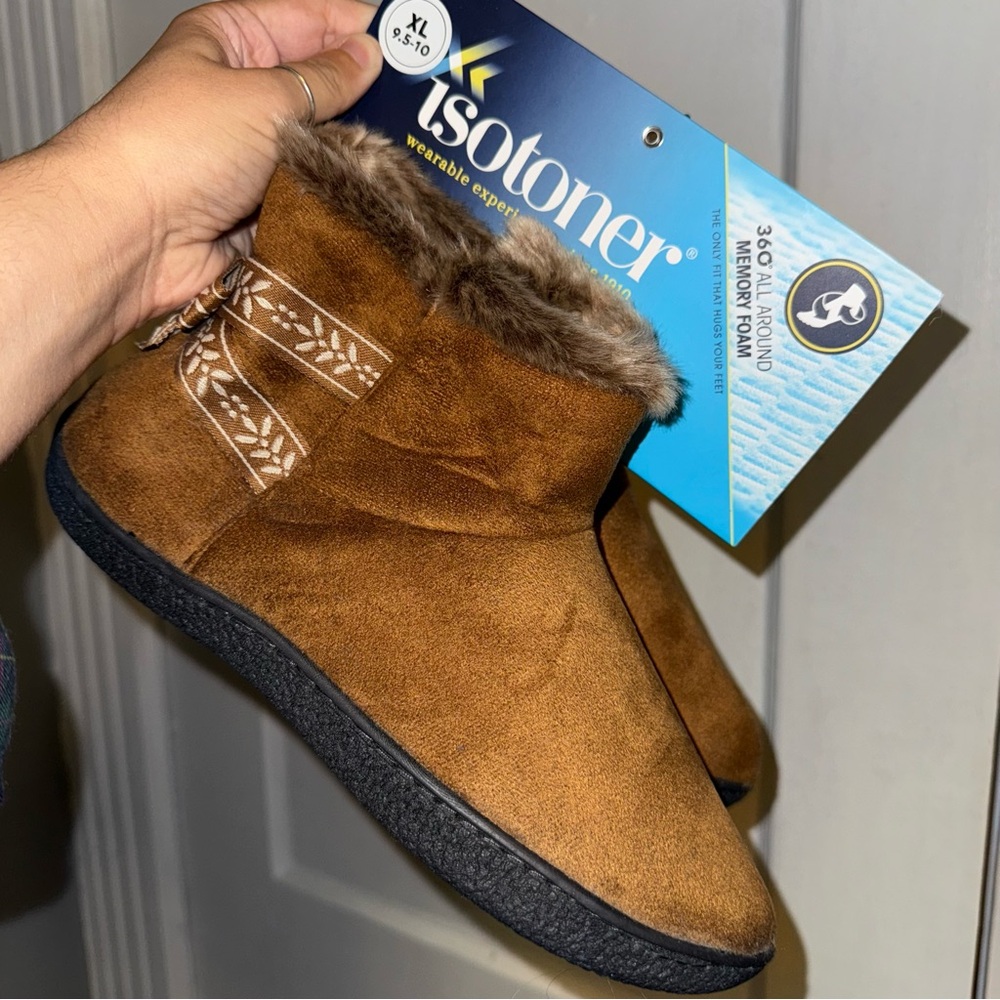 Isotoner Brown Slippers with Moccasin Design